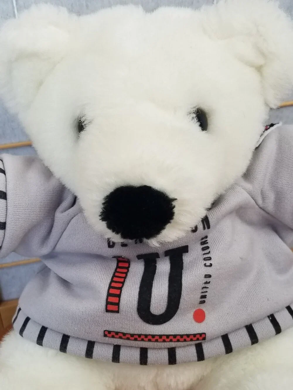 Benetton White Bear in Sweater 10